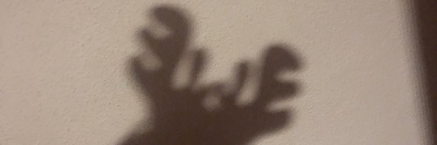 carlarbum's profile banner image