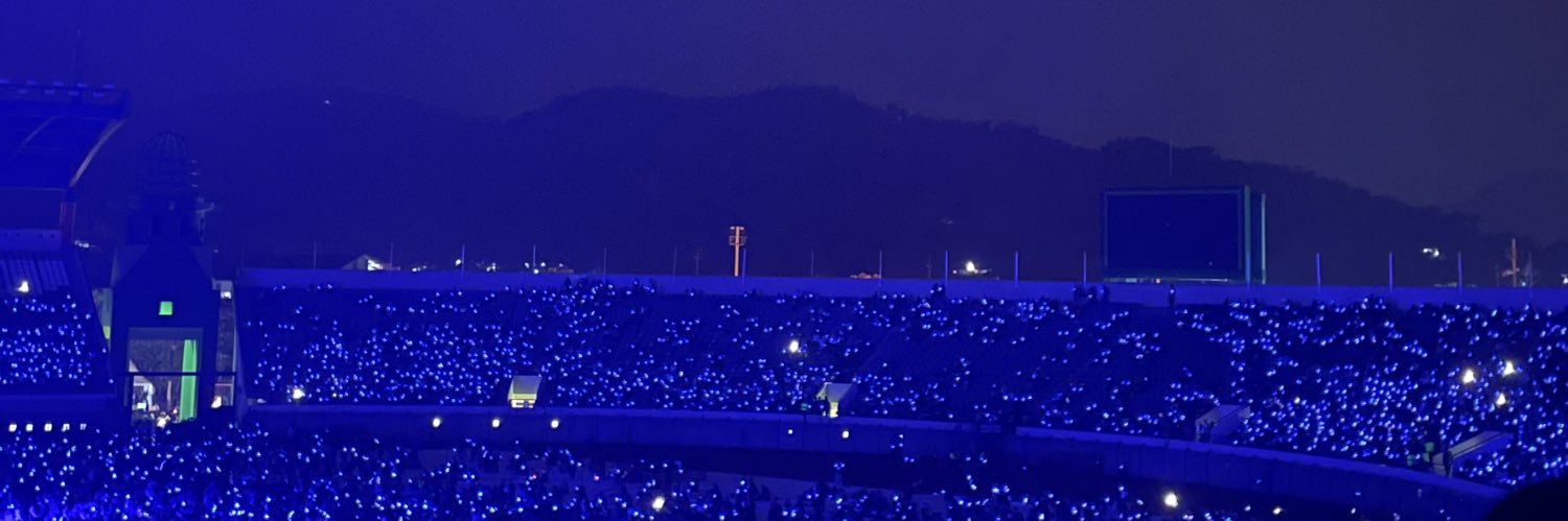 iseel11's profile banner image