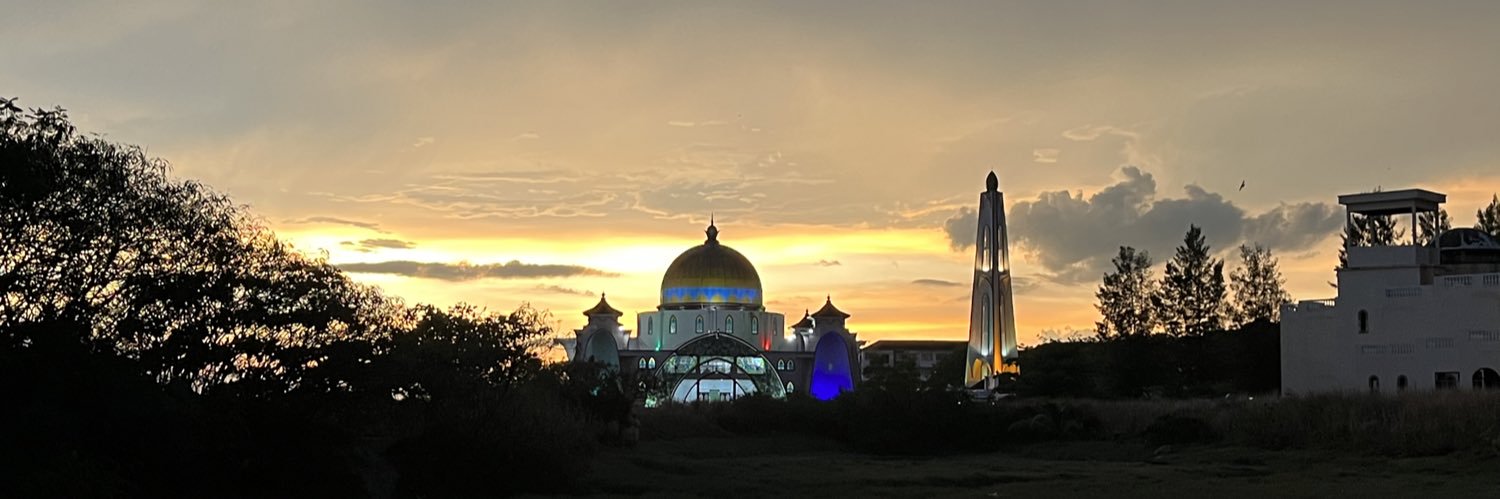 ayuhatty's profile banner image