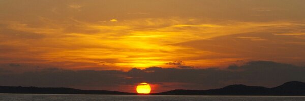 More_Zee Profile Banner