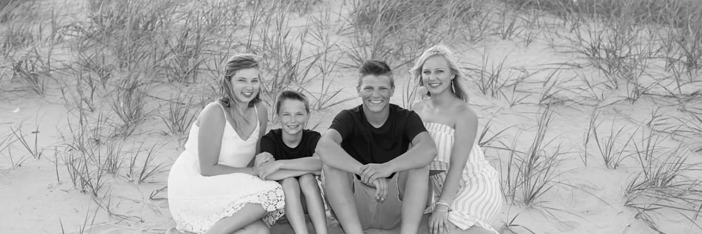 OlingerHannah's profile banner image