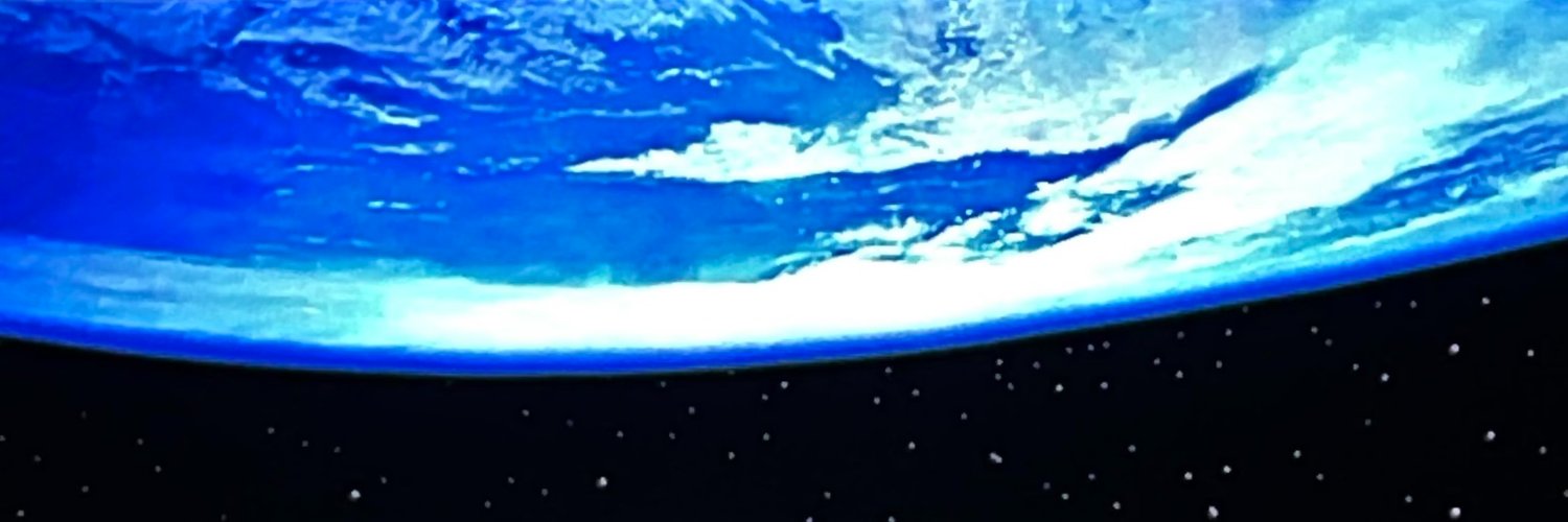 clulitombe's profile banner image