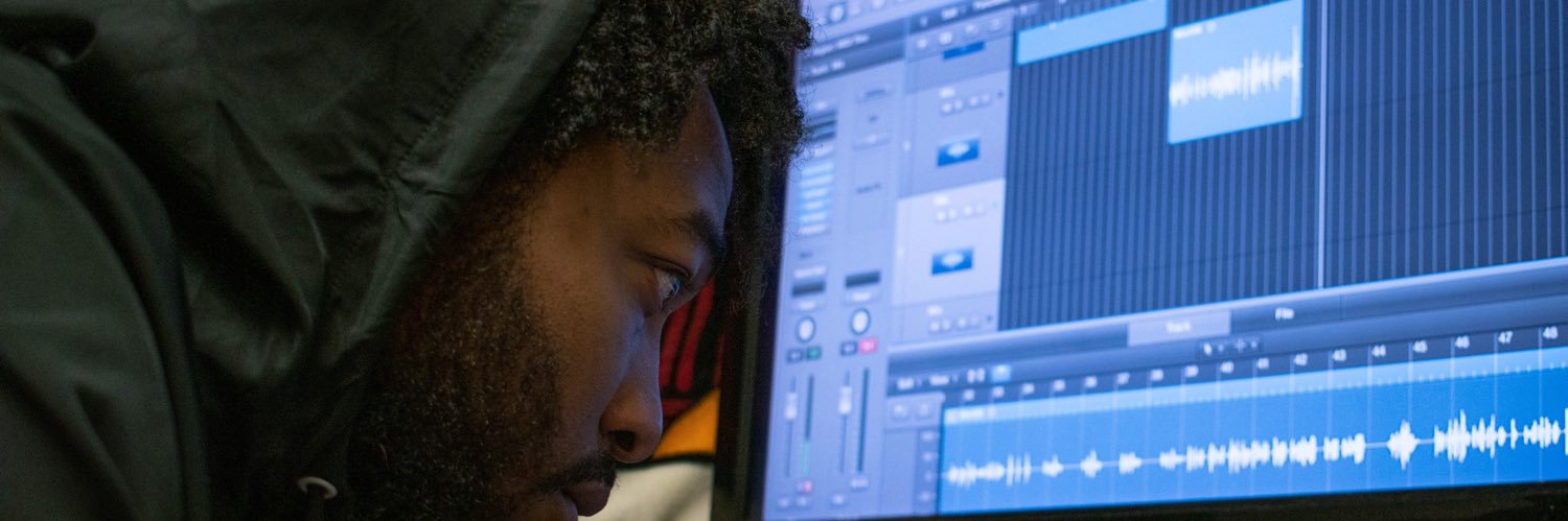 Charlesjr_2's profile banner image