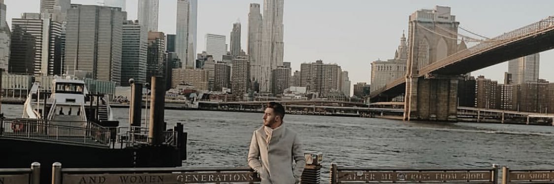alvaarosc's profile banner image