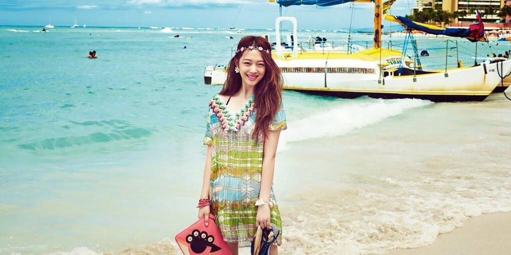 chxinri's profile banner image