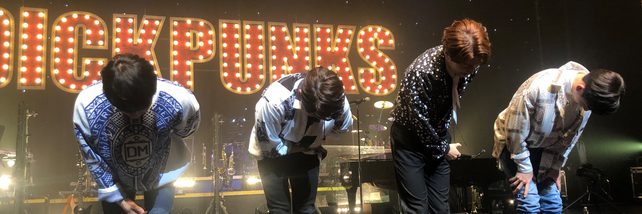 young071127's profile banner image