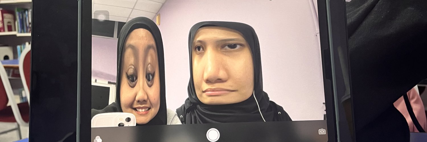 waneeyzz's profile banner image
