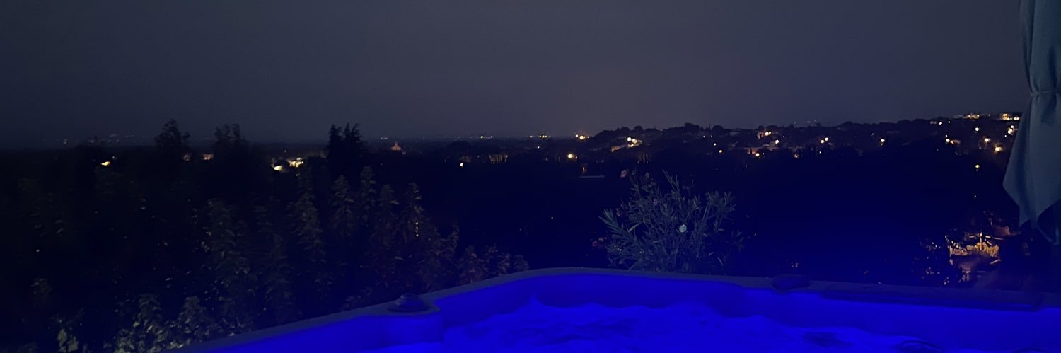 marie_rgstr's profile banner image