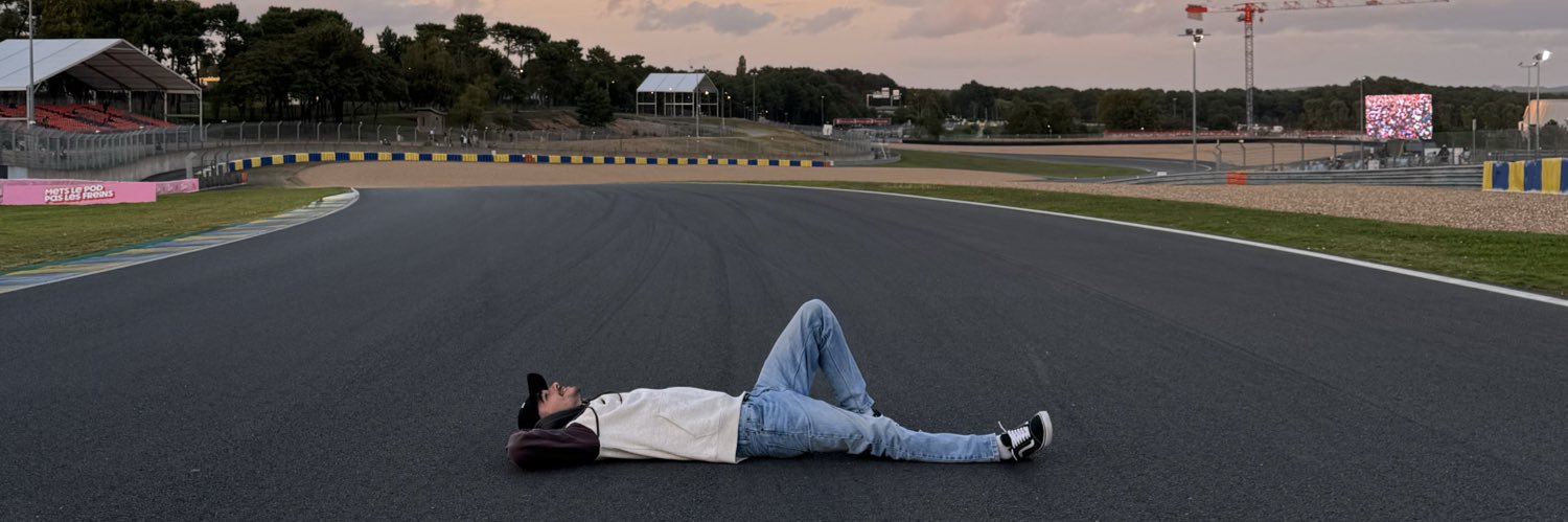 salociNHrc's profile banner image