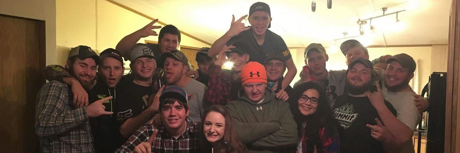 9_tylernelson's profile banner image