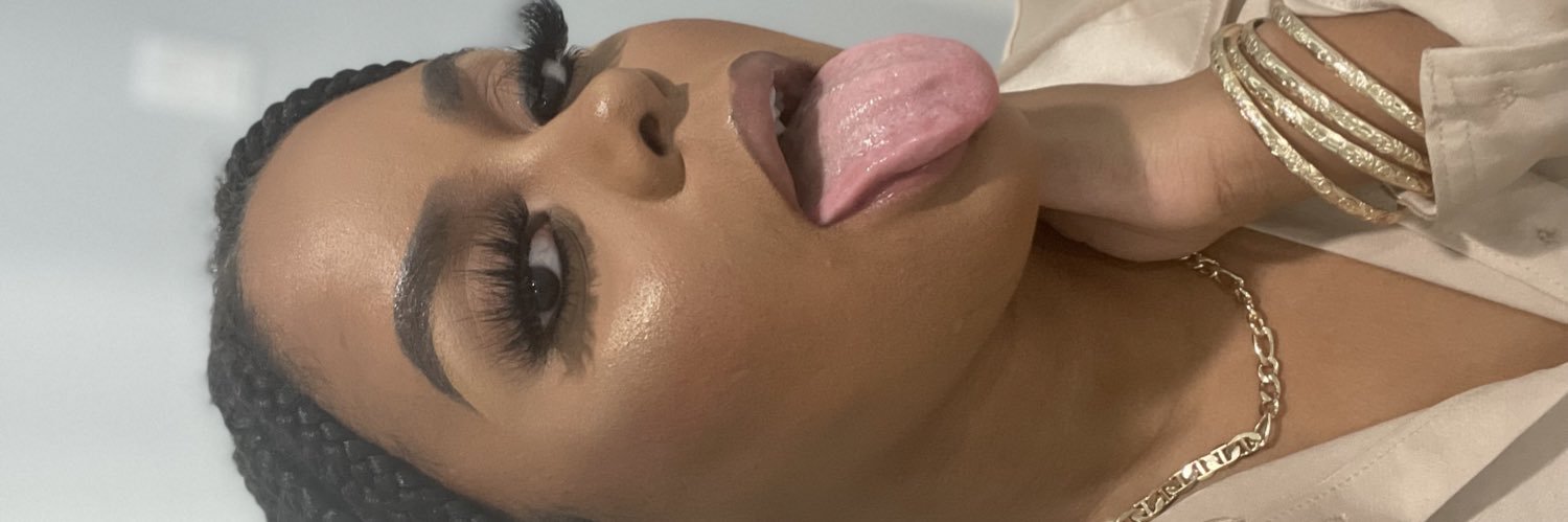 extraalizz's profile banner image