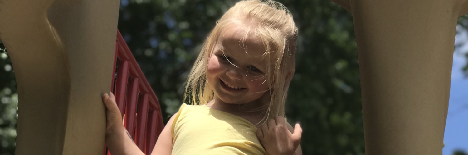 breannaacaaron's profile banner image