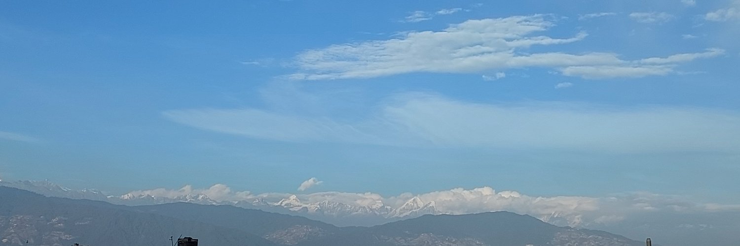 aalooksth's profile banner image