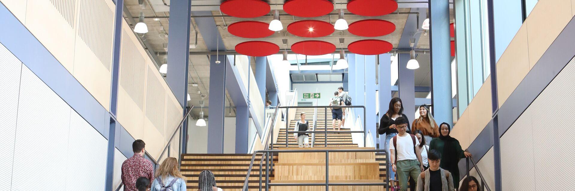 Study at LSE's banner