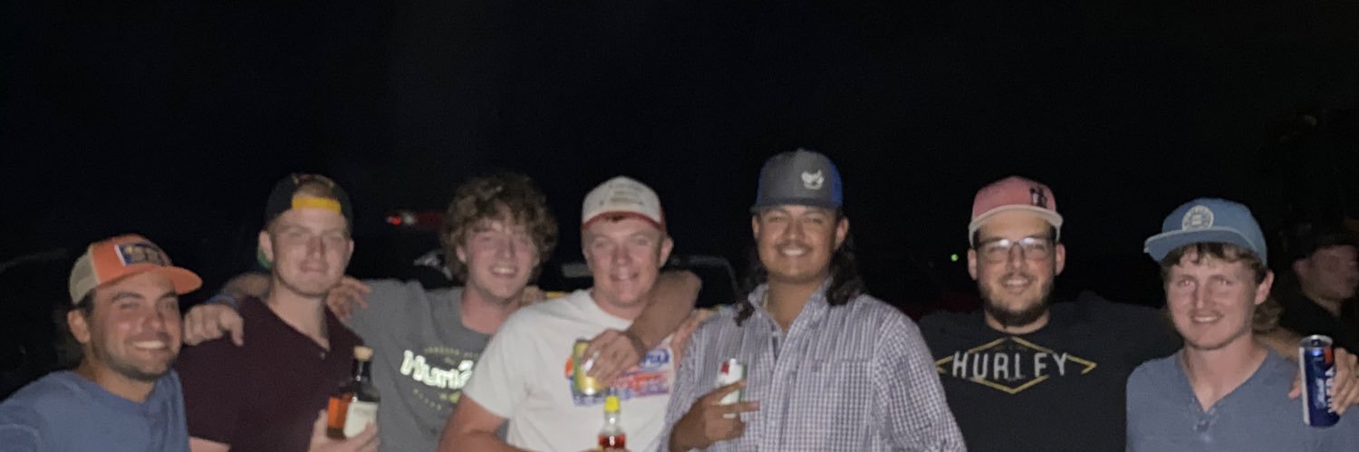 dvarelas33's profile banner image