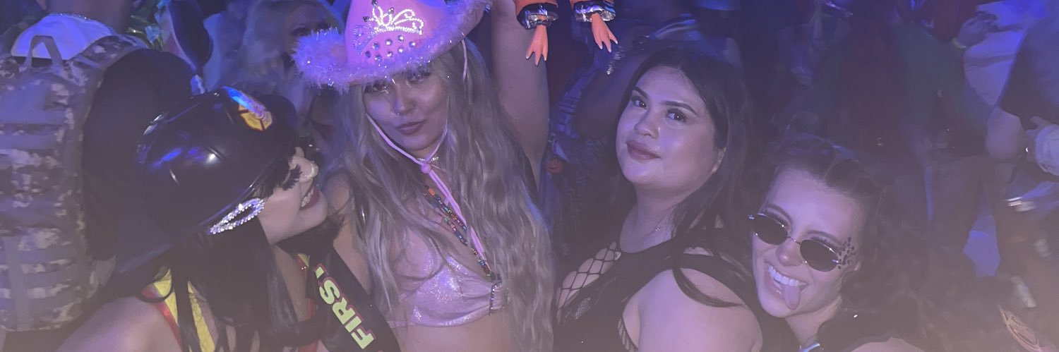 ohmyitzskye's profile banner image