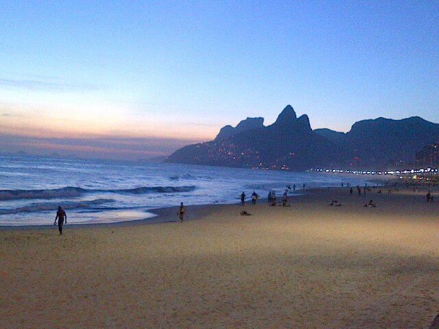 Laura Cohen Escobar banner