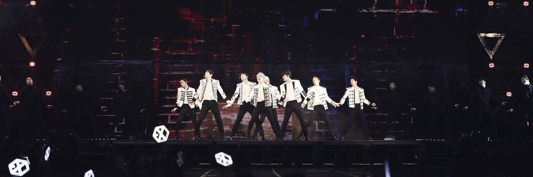 baekflair's profile banner image