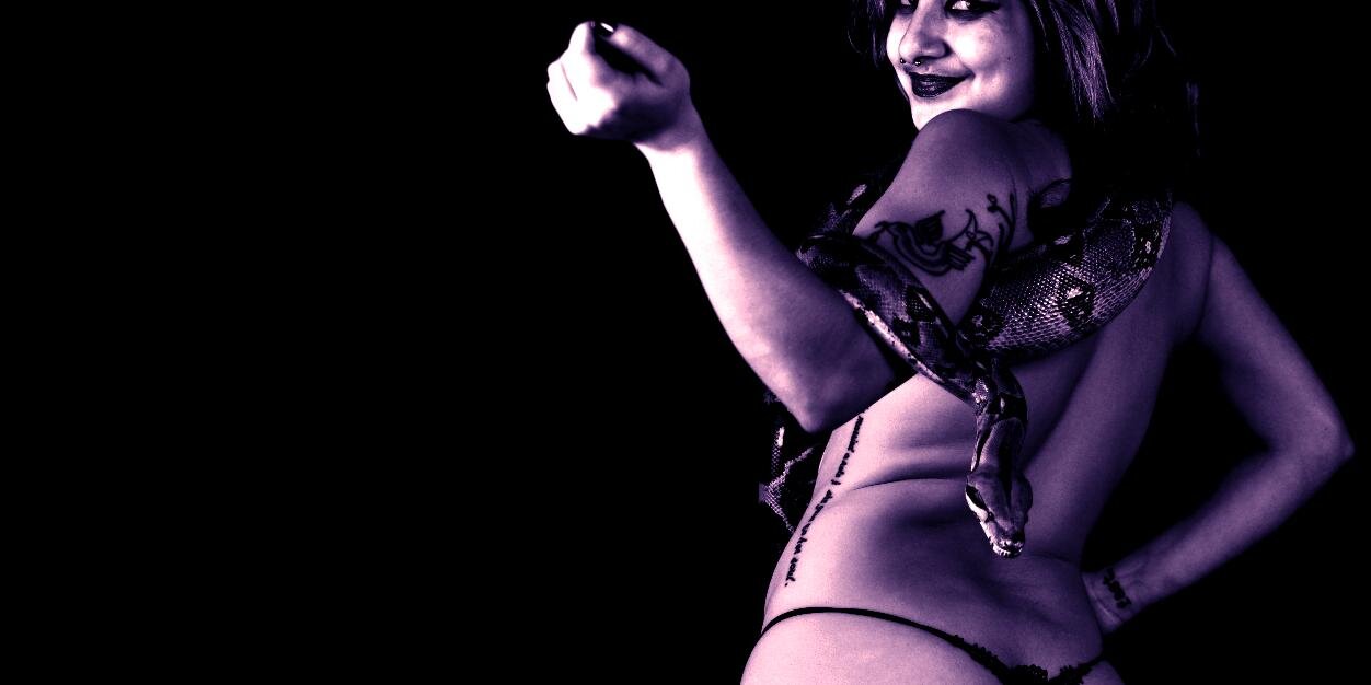 PixiLuster's profile banner image