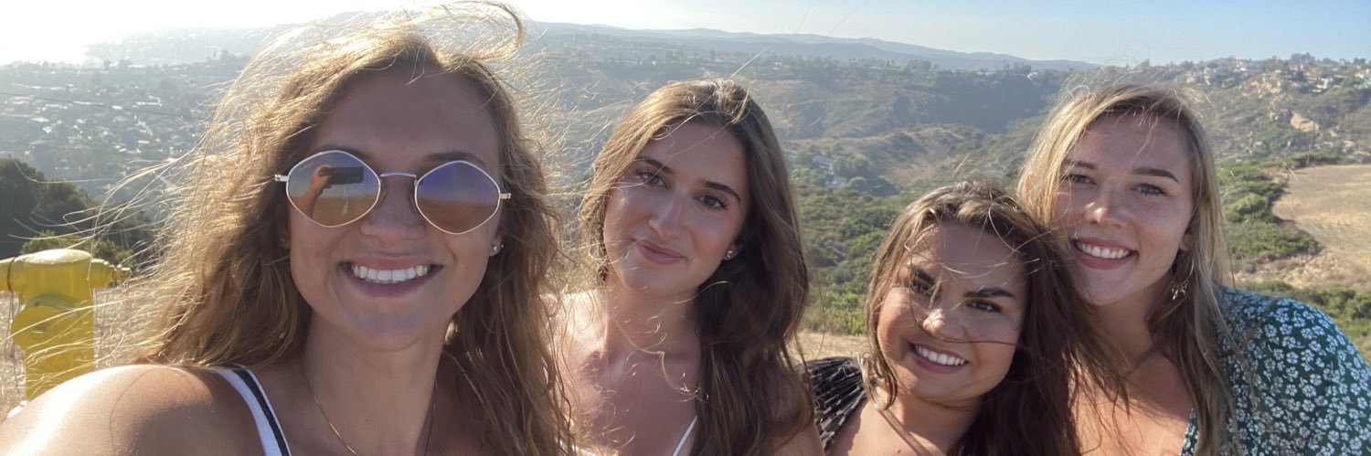 lizwhitee's profile banner image