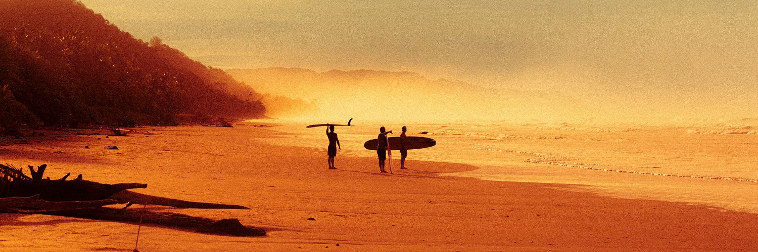 Howler Brothers banner