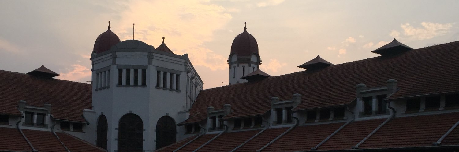 membacadiri's profile banner image