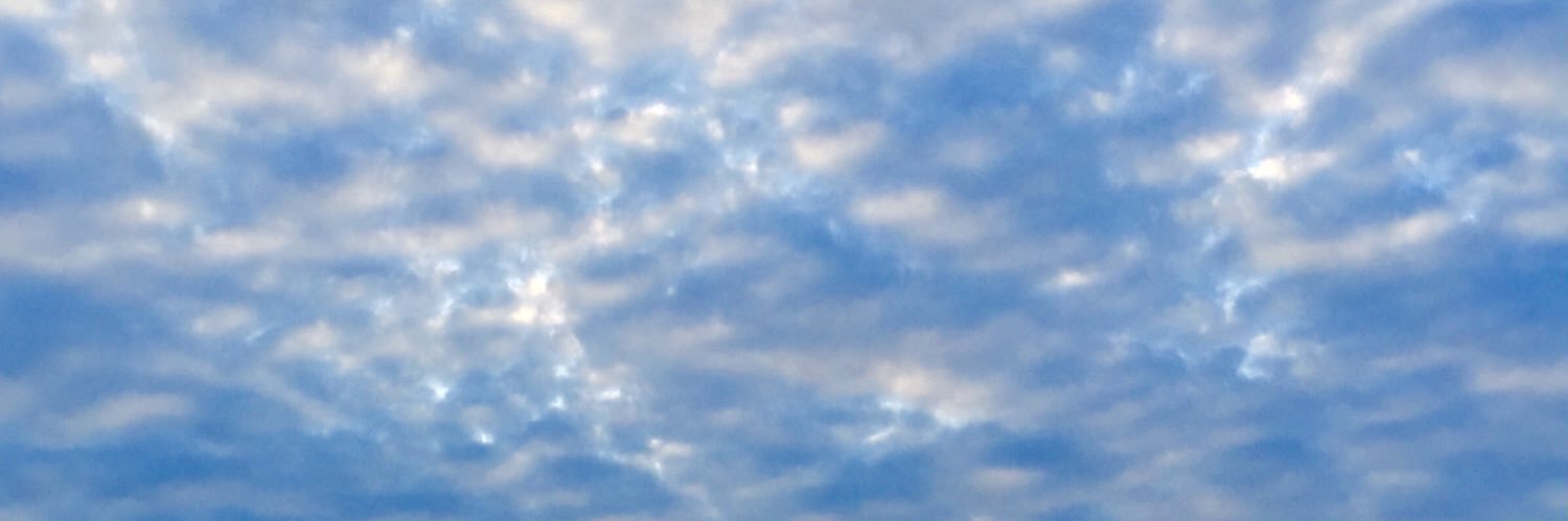 SobreTusLabios's profile banner image