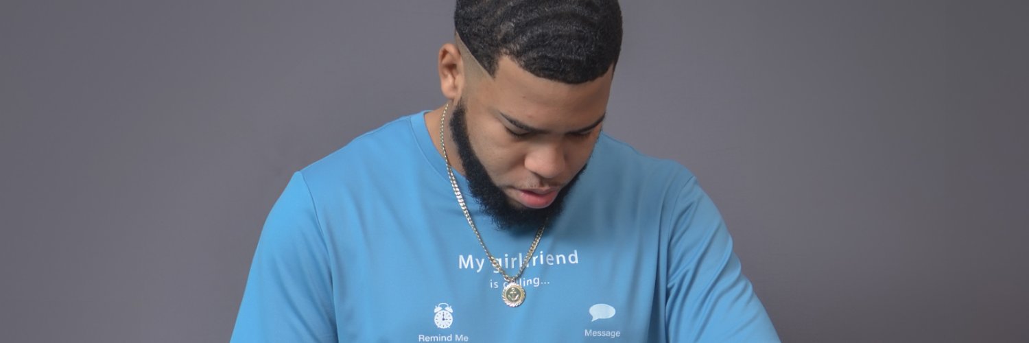dyweetz's profile banner image