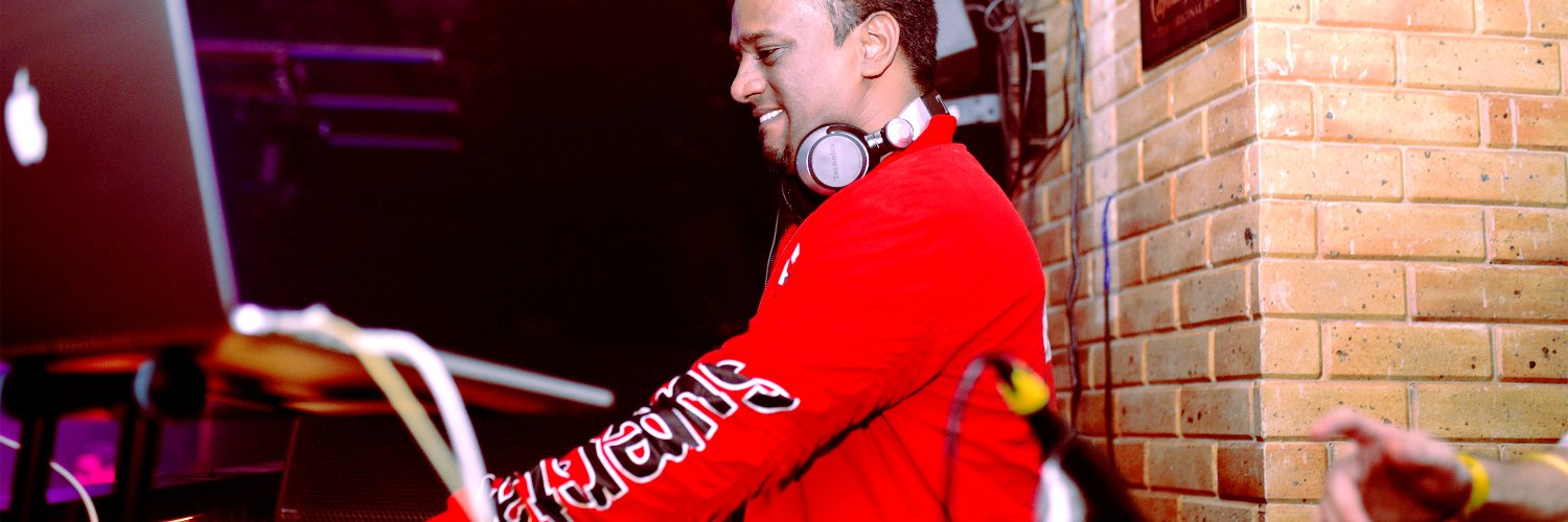 djketro's profile banner image