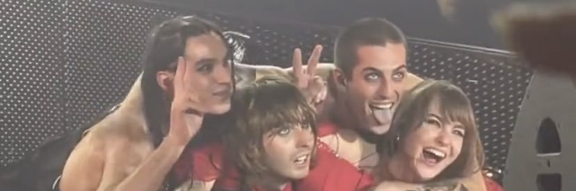 gabrelaaaa_'s profile banner image