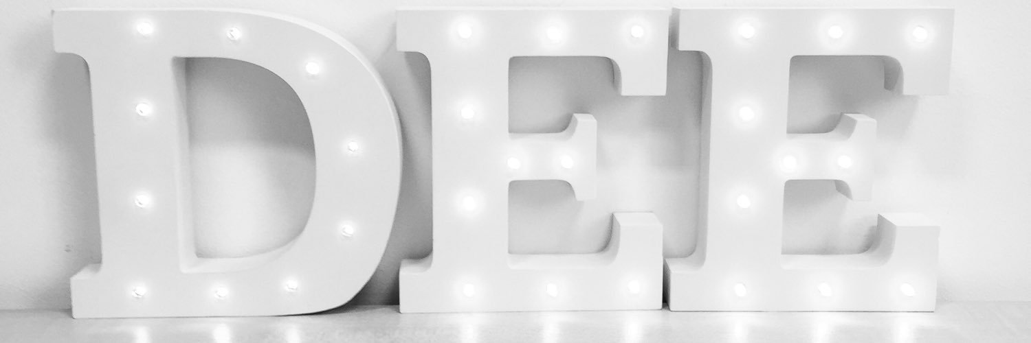 dee_robertson's profile banner image