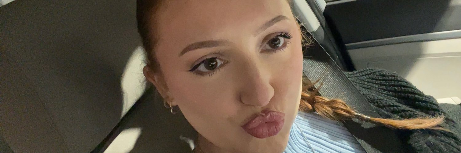 chloe_alli's profile banner image