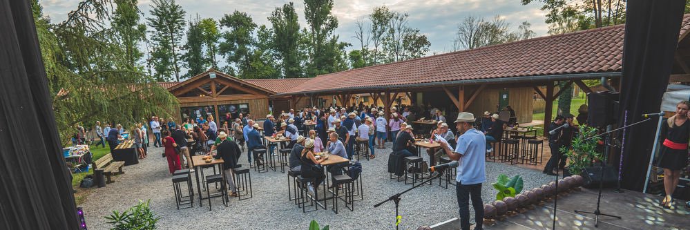 St Jean de Chépy banner