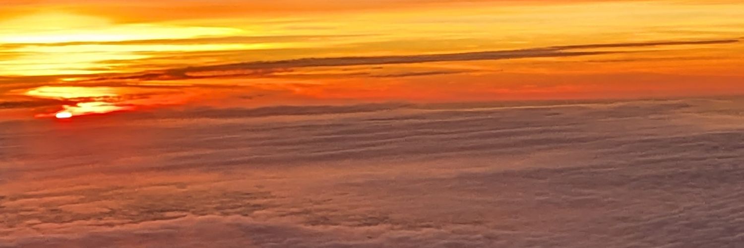 RB110913's profile banner image