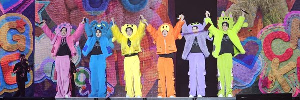 avantpava Profile Banner