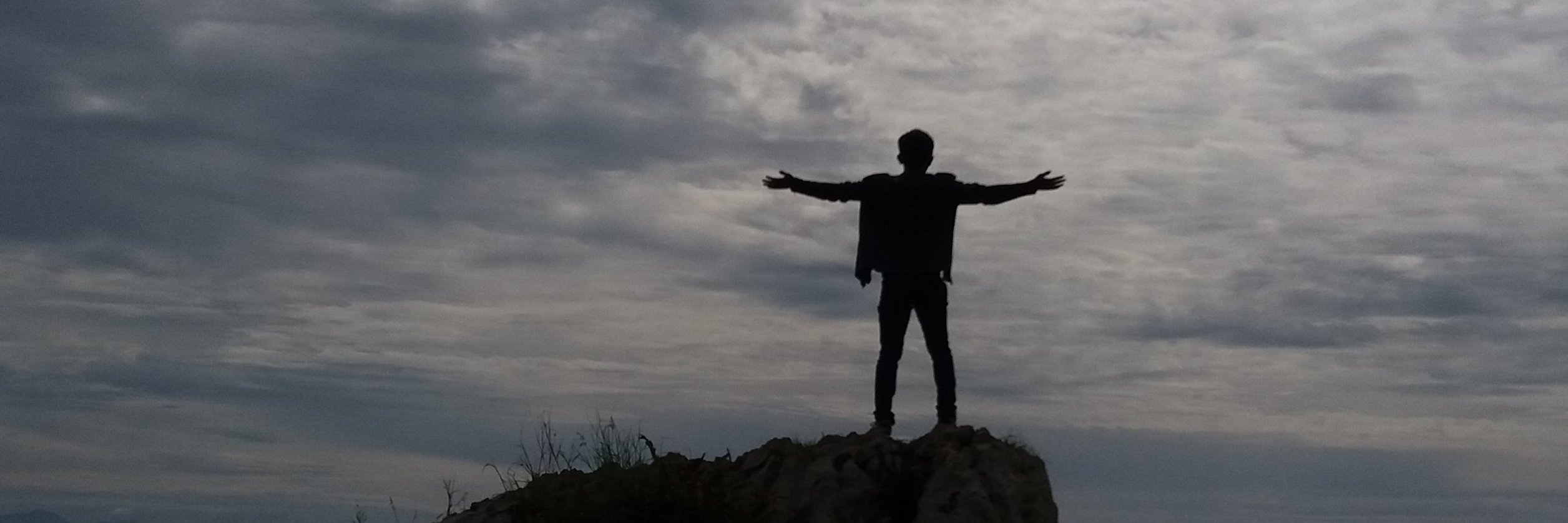 deir05's profile banner image