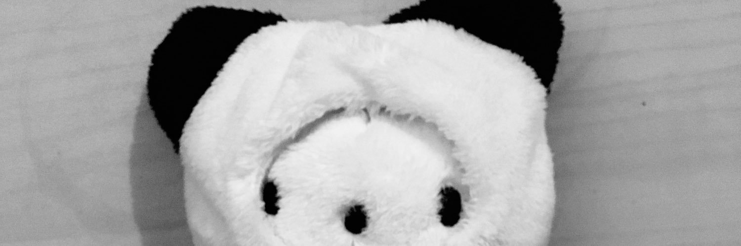 annaymd's profile banner image