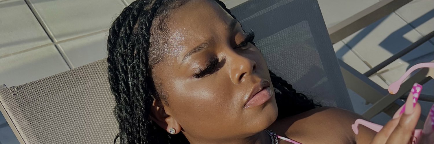 eeniotna_'s profile banner image