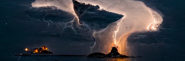 FloOniro Profile Banner