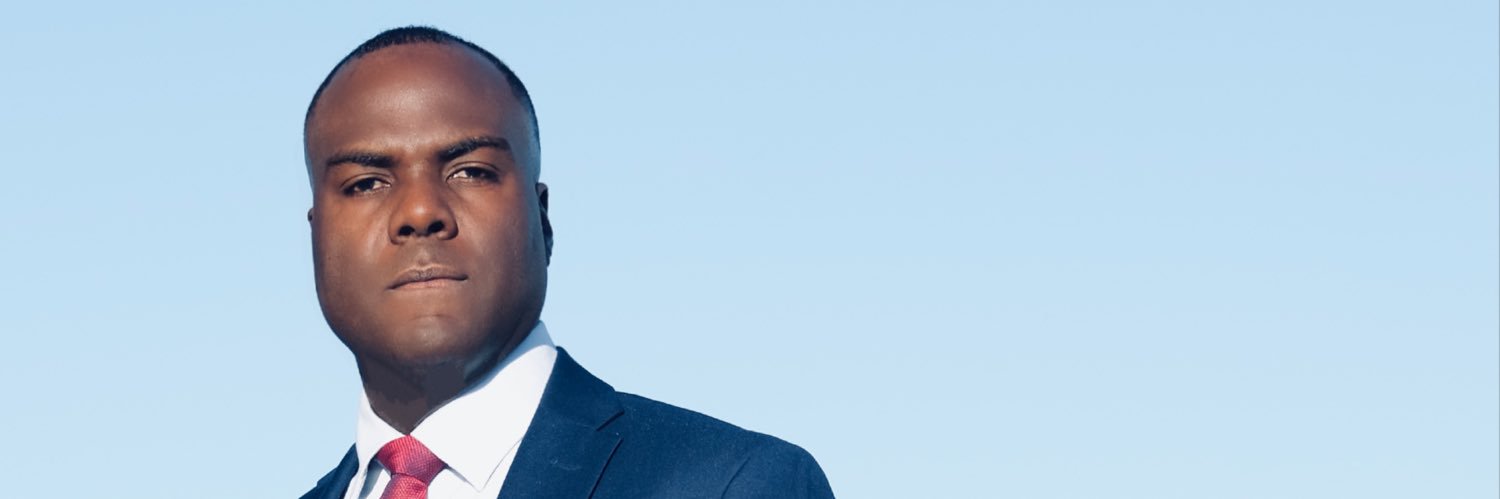 leoblair's profile banner image