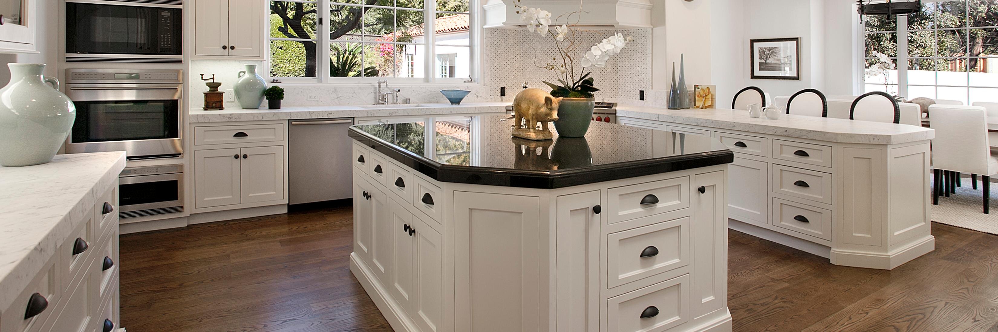 Summit Custom Homes banner