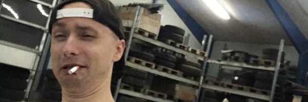 zekonCS Profile Banner