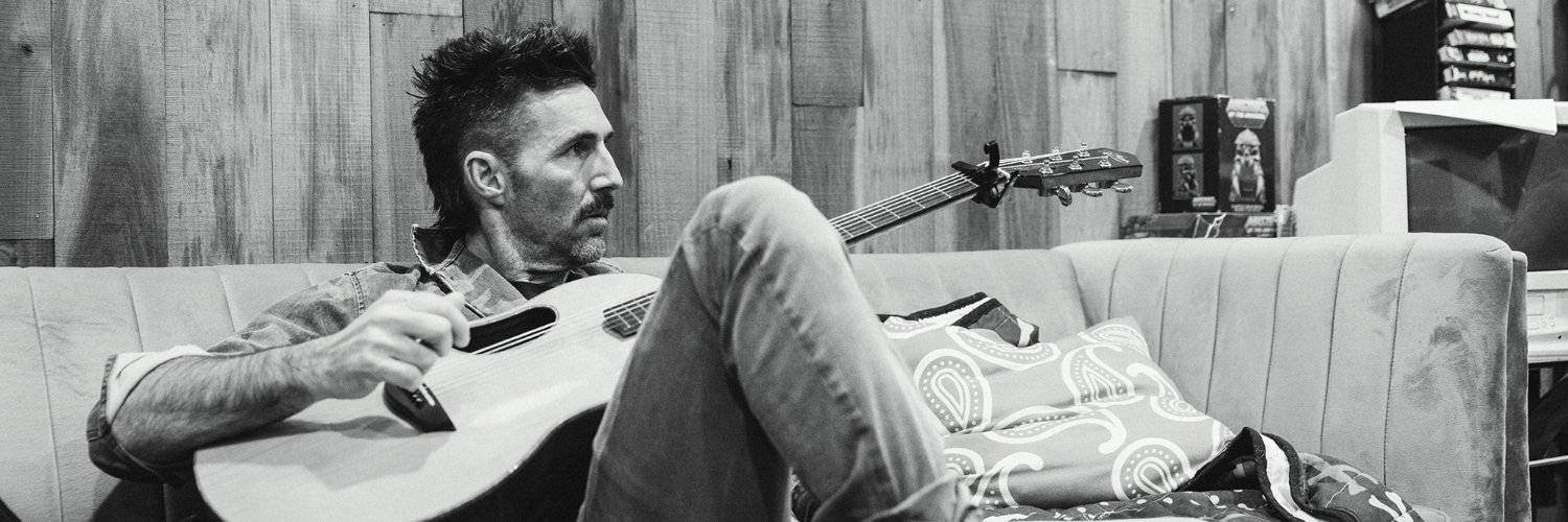 Jake Owen's banner