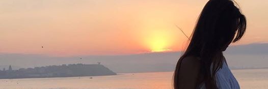 998Vicky's profile banner image