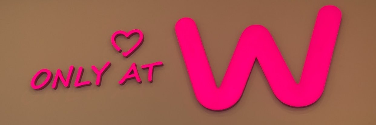 waardViolet's profile banner image