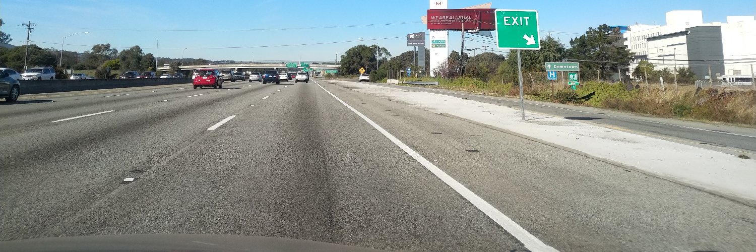 roses2sky's profile banner image