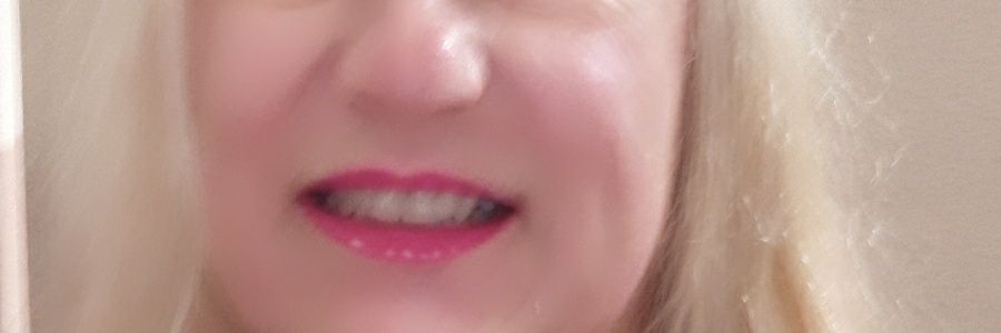 loislovespinkk's profile banner image