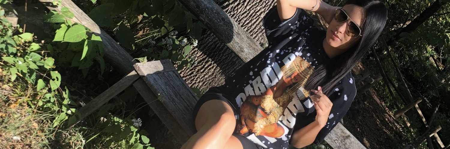 devonnnnns's profile banner image