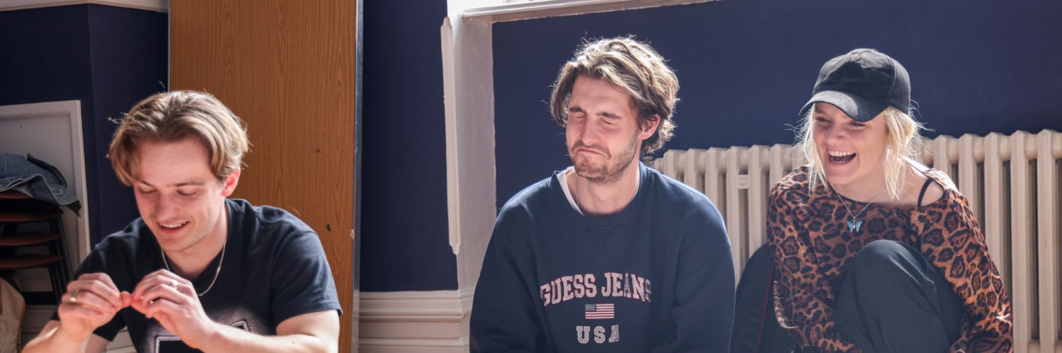 Hannah Harquart banner