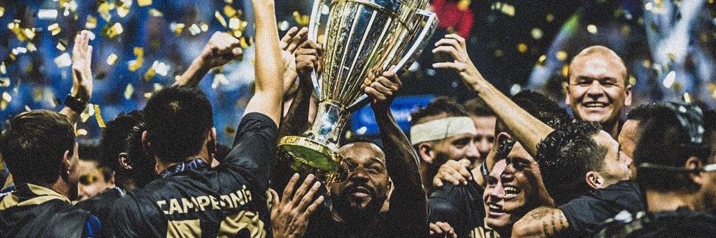 charrre's profile banner image